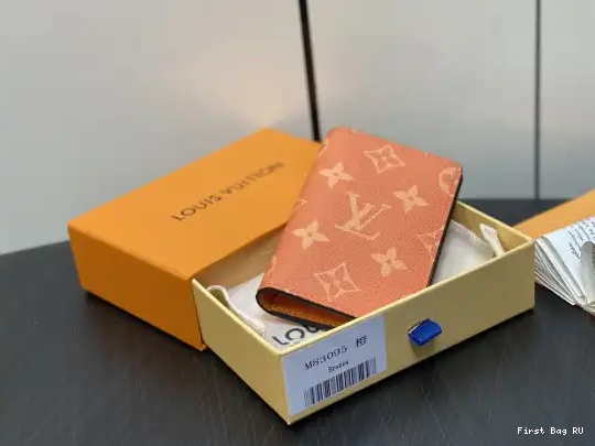 LOUIS Pocket VUITTON Organizer-7.5*11.1*1 cm 0630